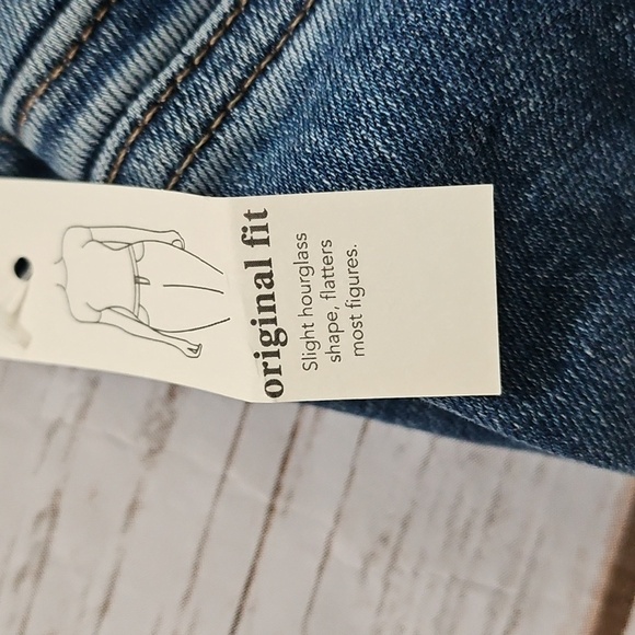 Maurices M Jeans Pull On Cool Comfort Slim Boot Original Fit High-Rise Jeans NWT - Picture 14 of 15